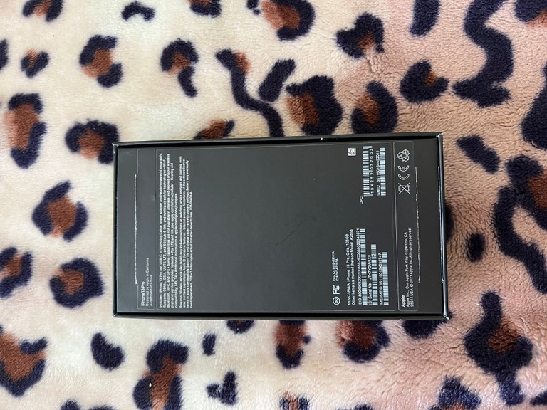 Apple iPhone 13 Pro 128GB Gold (MLVC3) Код:null. Зображення 6