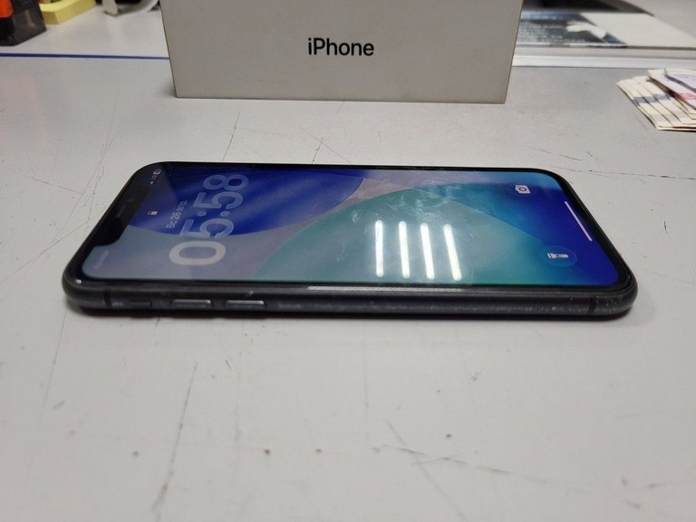 Apple iphone 11 128gb Код:01-200934174. Зображення 6