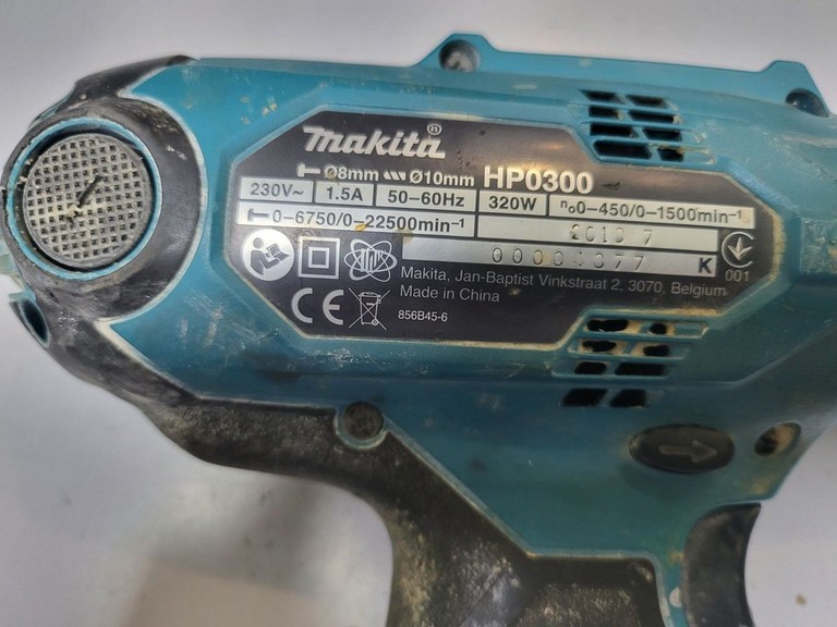 Купити Makita HP0300 Б/У