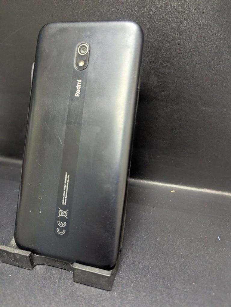 Купити Xiaomi Redmi 8A 2/32GB Black Б/У