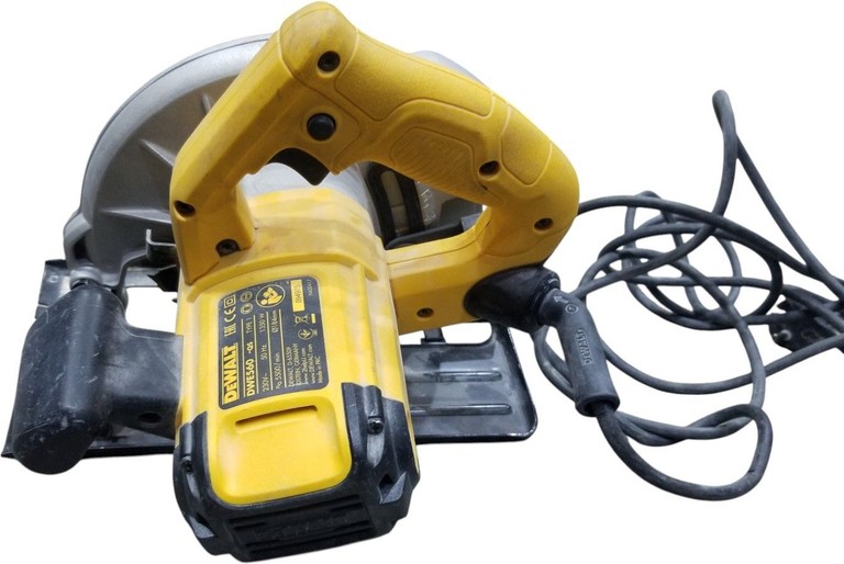 Розпродаж Dewalt DWE560, продавець Техноскарб