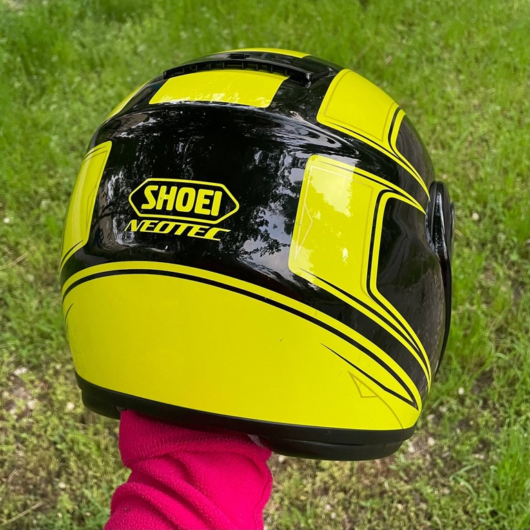 Оголошення Shoei Neotec Б/У