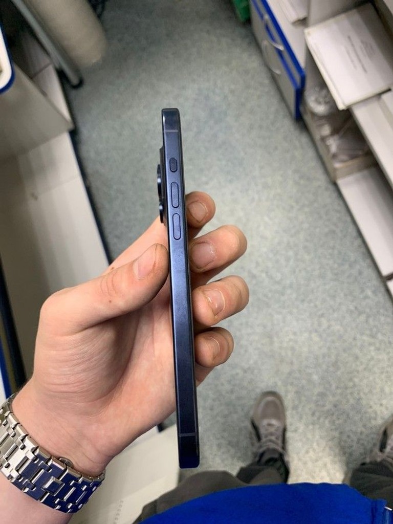 Apple iphone 15 pro max 256gb esim Код:01-200956944. Зображення 5