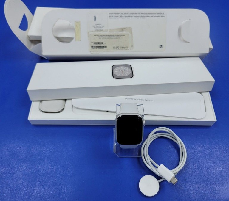 Купить Apple watch series 8 gps 41mm aluminum case Б/У