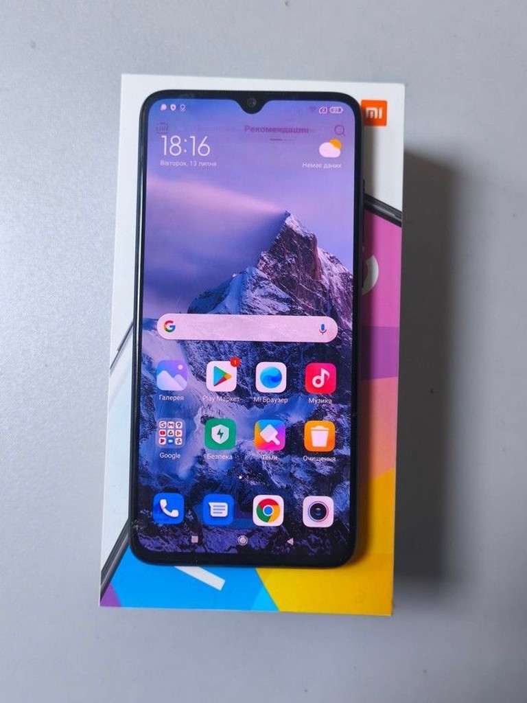 Купити Xiaomi Mi 9 Lite 6/64GB Blue Б/У