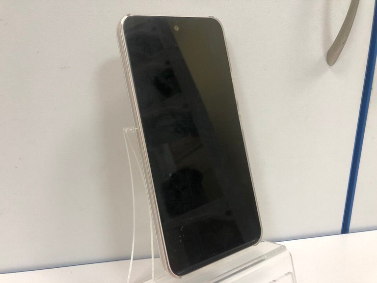 Дешиво Infinix smart 10 4/128gb с ломбарда