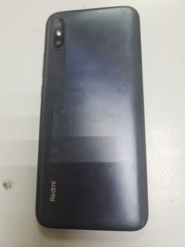 Дешево Xiaomi redmi 9at 2/32gb з ломбарду