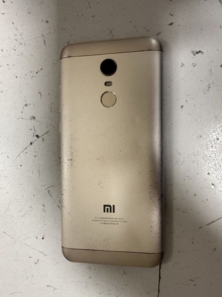 Оголошення Xiaomi redmi 5 plus 4/64gb Б/У