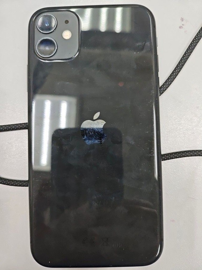 Розпродаж Apple iphone 11 64gb, продавець Техноскарб
