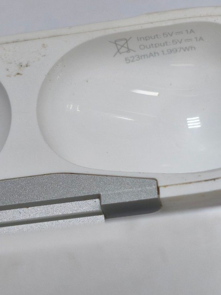 Apple airpods pro 2nd generation magsafe Код:01-200998834. Зображення 9