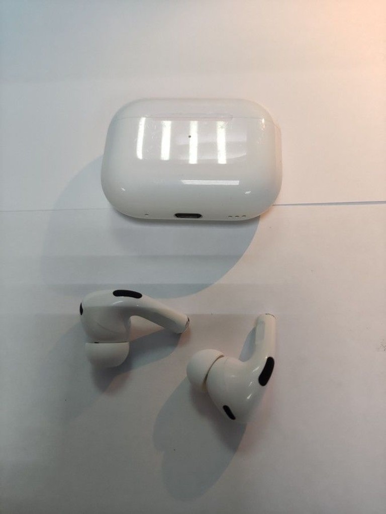 Распродажа Apple airpods pro 2nd generation with magsafe charging case usb-c, продавец Техноскарб