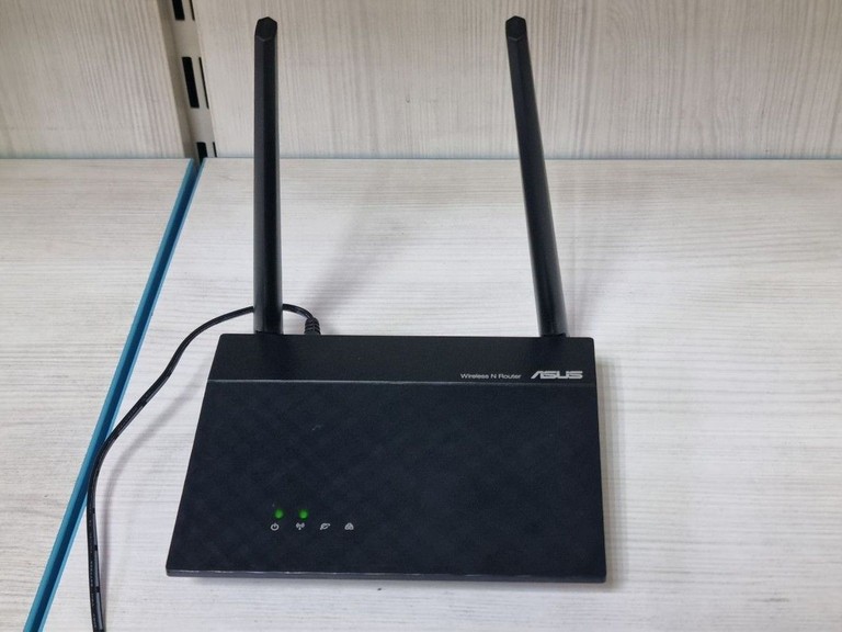 Купити Asus rt-n12+b1 Б/У