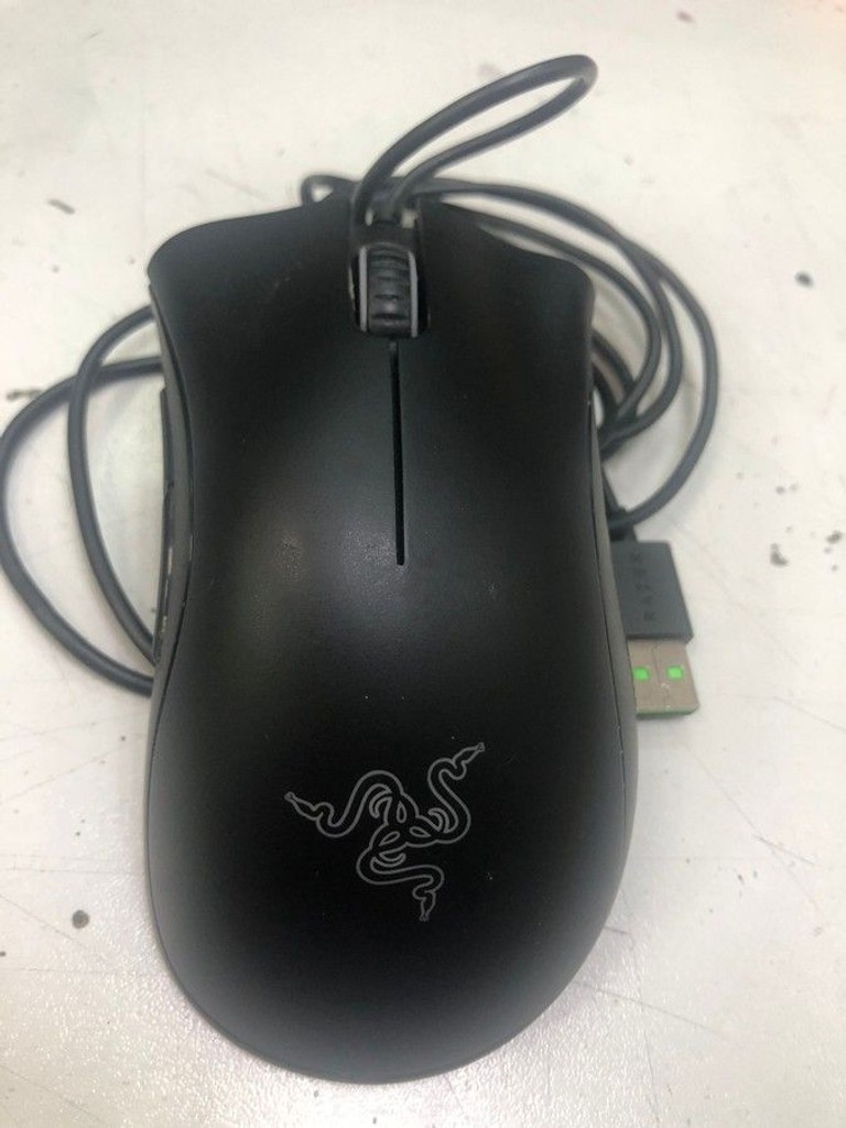 Купить Razer deathadder essential Б/У