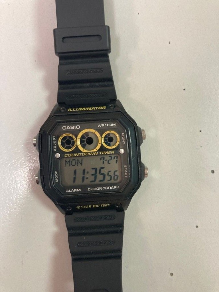 Оголошення Casio ae-1300wh Б/У
