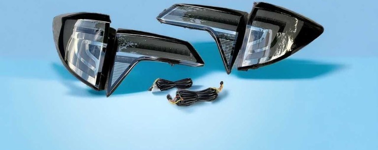 Купити Ліхтарі задні світлодіодні LED-оптика для Honda HR-V 2015 – яскраве оновлення вашого авто. Нові. Б/У
