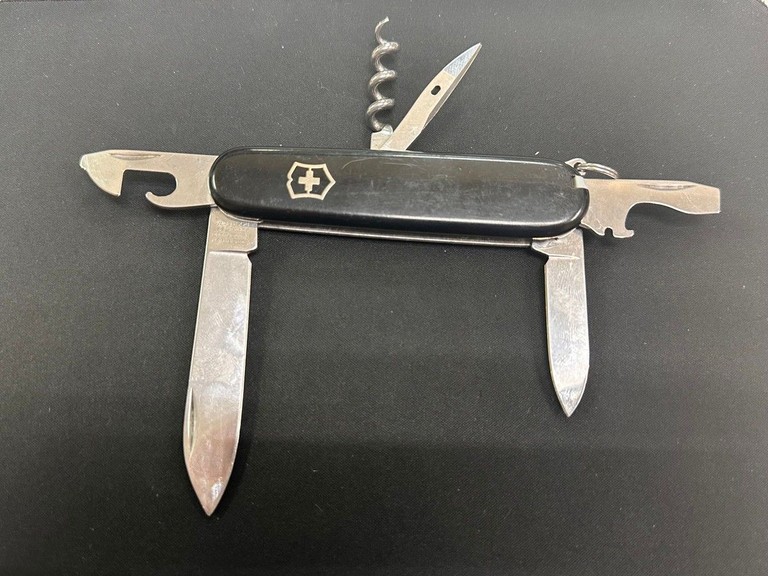 Купити Victorinox spartan Б/У