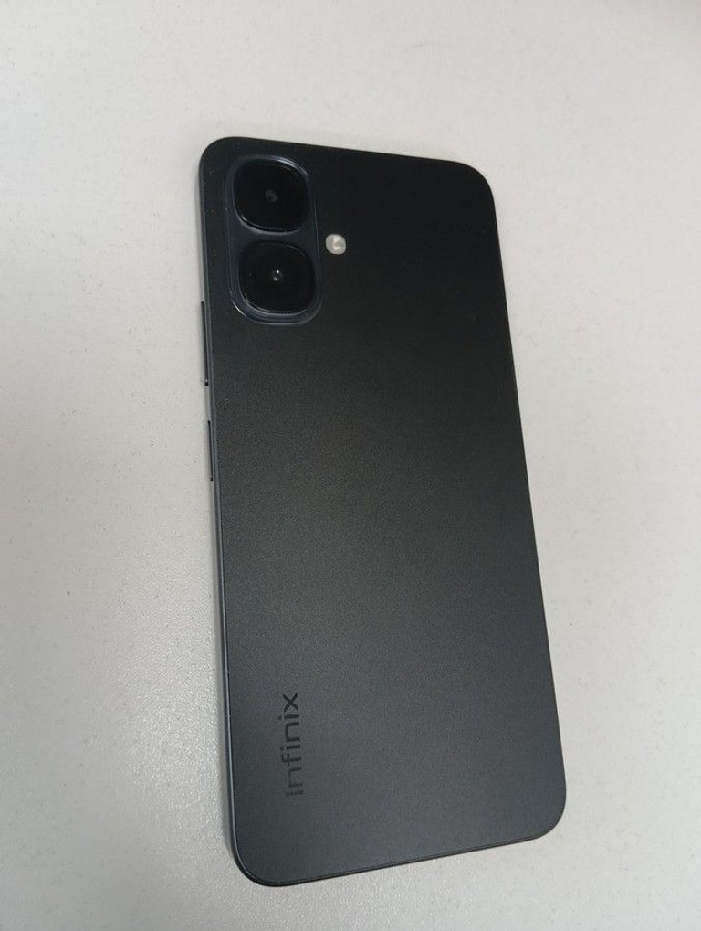 Розпродаж Infinix smart 10 4/128gb, продавець Техноскарб