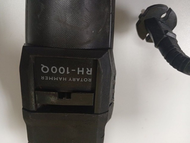 Дешево Dnipro-M rh-100q з ломбарду