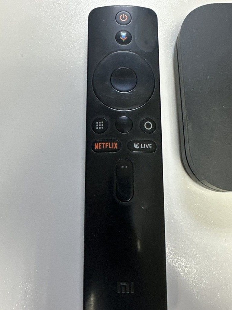 Оголошення Xiaomi mi tv box s mdz-22-ab Б/У