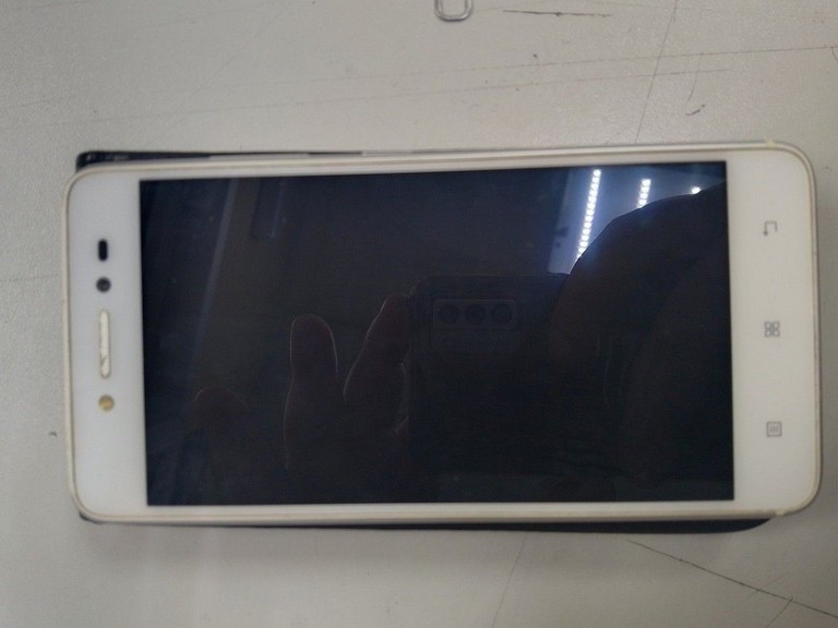 Купити Lenovo s90-a 2/32gb Б/У