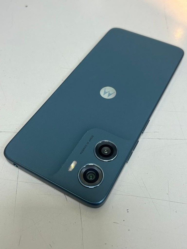 Дешиво Motorola moto g06 4g 4/64gb tendril с ломбарда