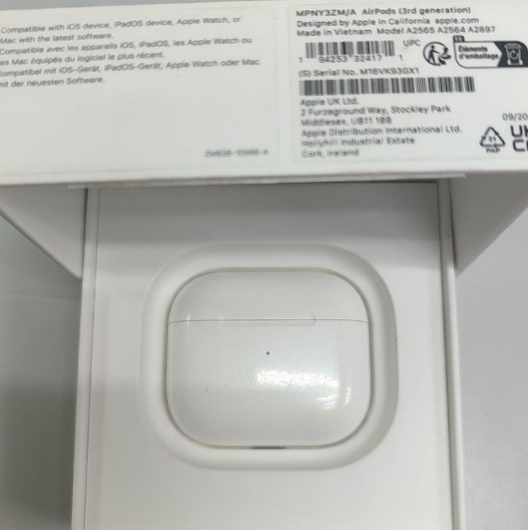 Apple airpods 3rd generation Код:01-201167479. Изображение 10