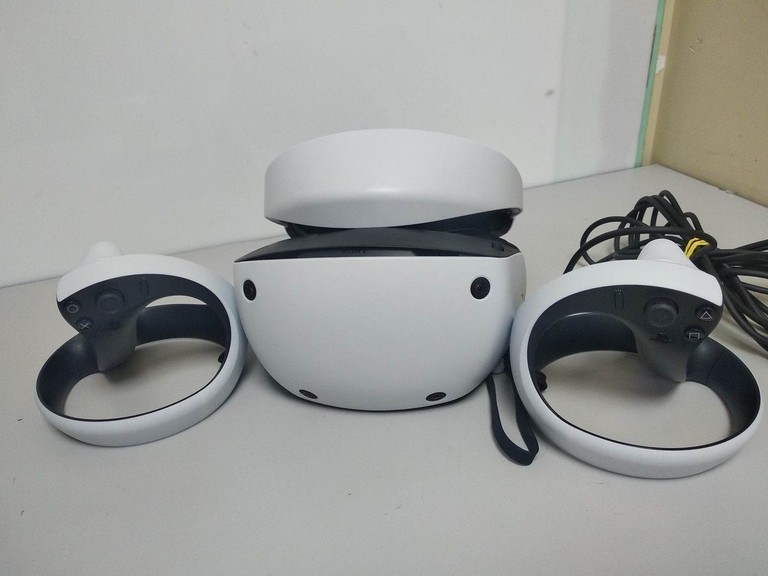 Дешиво Sony playstation vr2 cfi-zvr1 с ломбарда