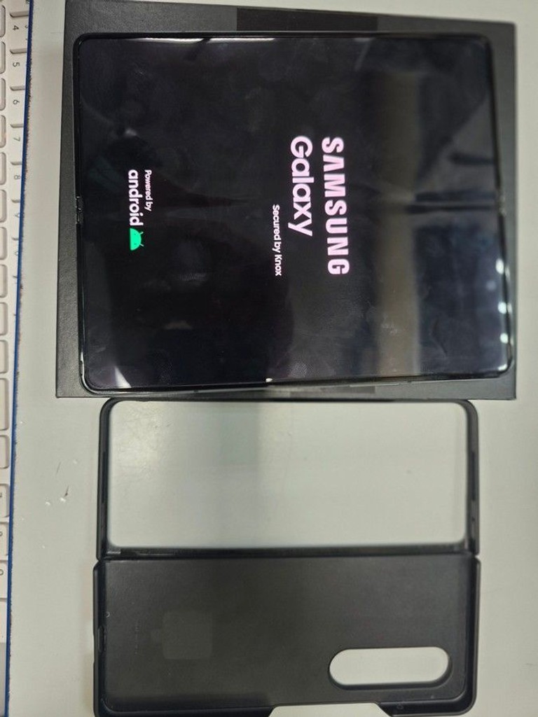 Samsung galaxy fold4 sm-f936b 12/256gb Код:01-201178036. Изображение 9