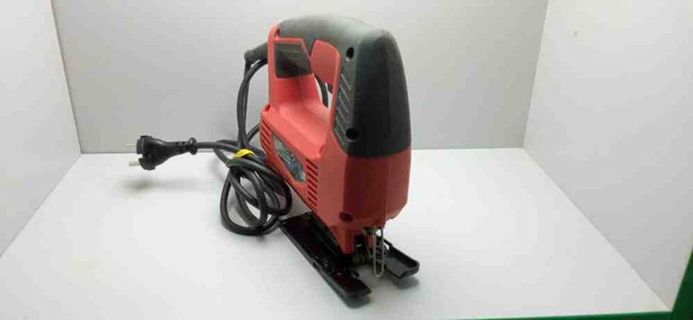 Оголошення Makita M4301 Б/У