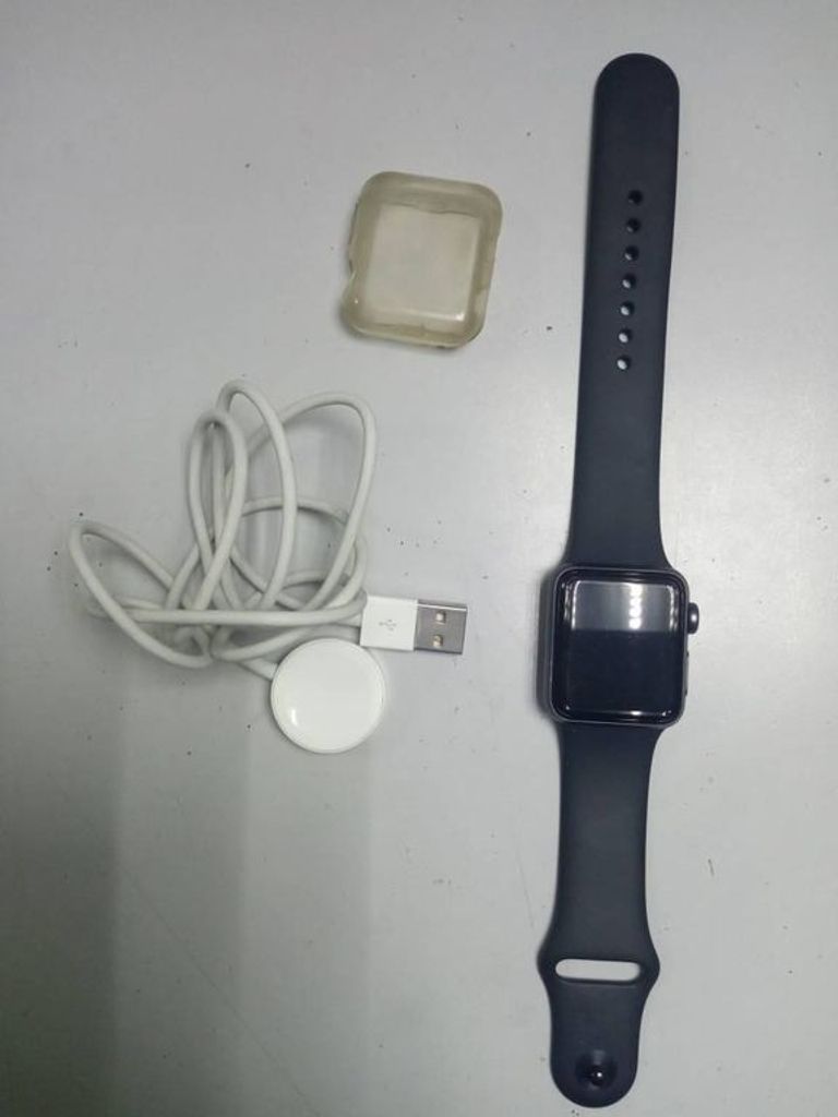 Apple watch series 3 38mm aluminum case