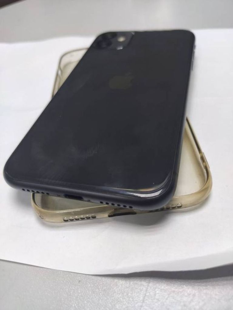 Розпродаж Apple iphone 11 64gb, продавець Техноскарб