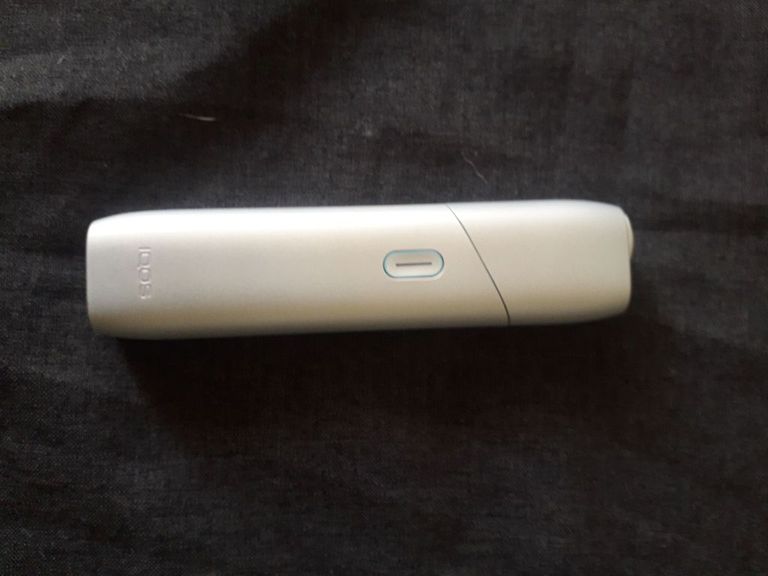 Купить IQOS ORIGINALS ONE, Срібний (DK002527.00) Б/У
