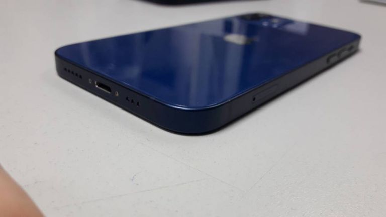 Apple iPhone 12 128GB (PRODUCT)RED Код:01-200184561. Зображення 5