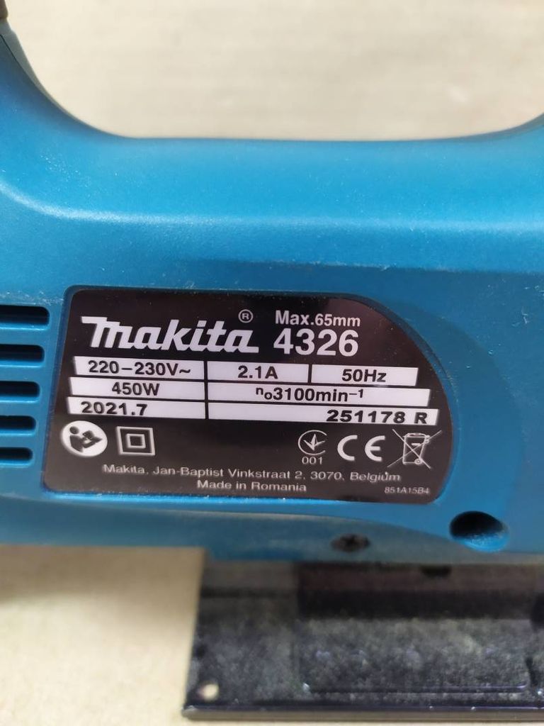 Makita 4326