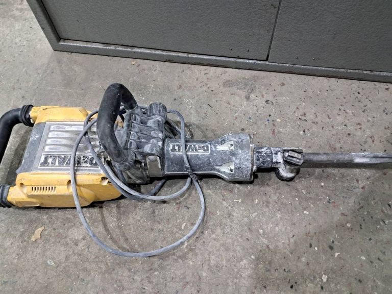 Объявление Dewalt d25961 Б/У