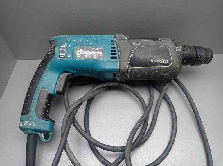 Купити Makita HR2470 Б/У