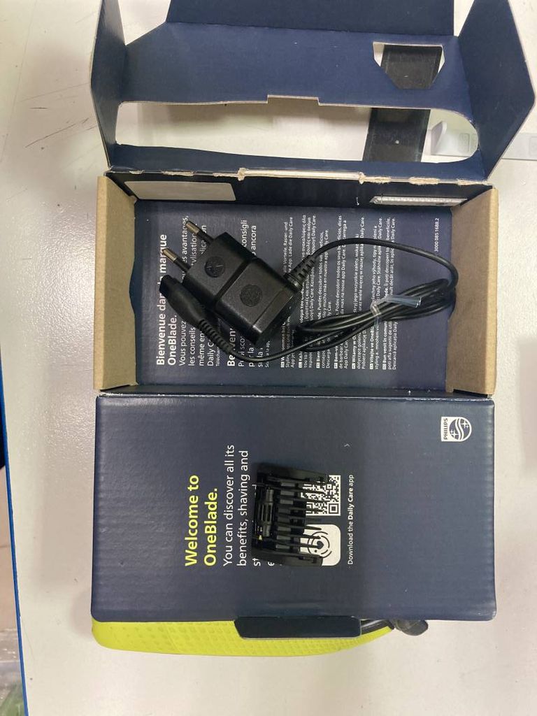 Дешиво Philips OneBlade QP2724/10 с ломбарда