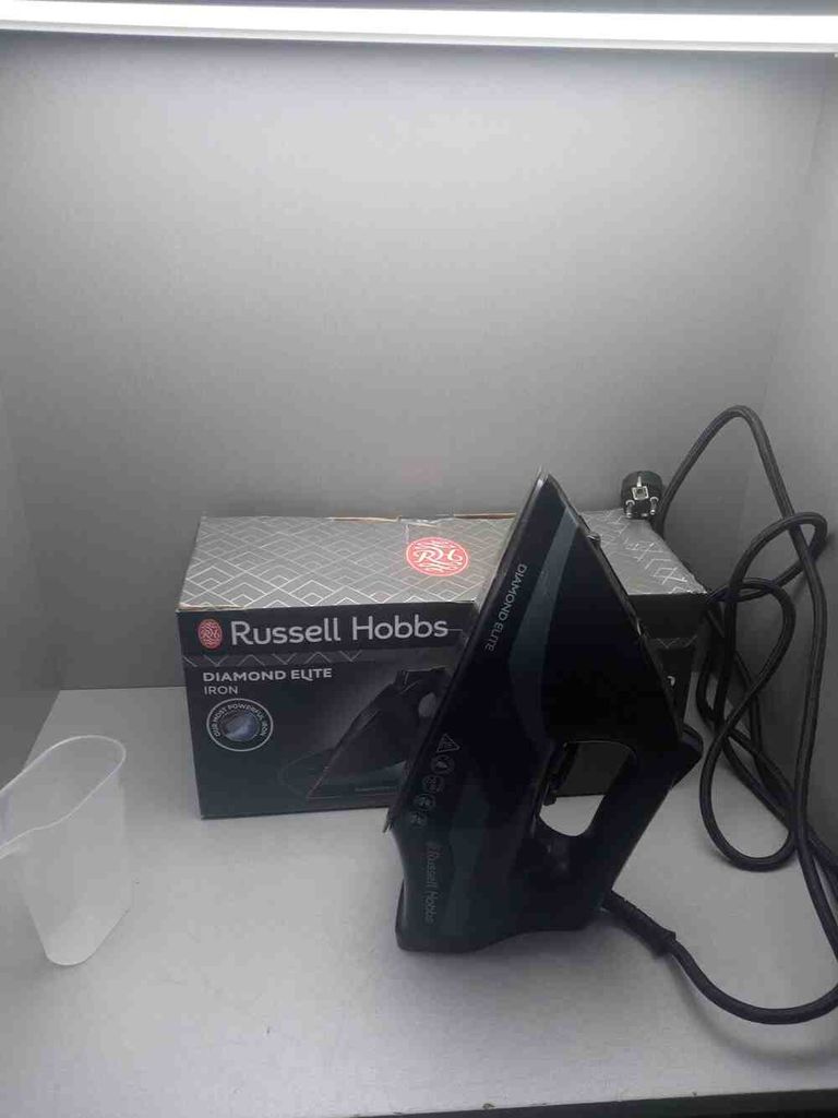 Купити Russell hobbs Diamond Elite Iron 27000-56 Б/У