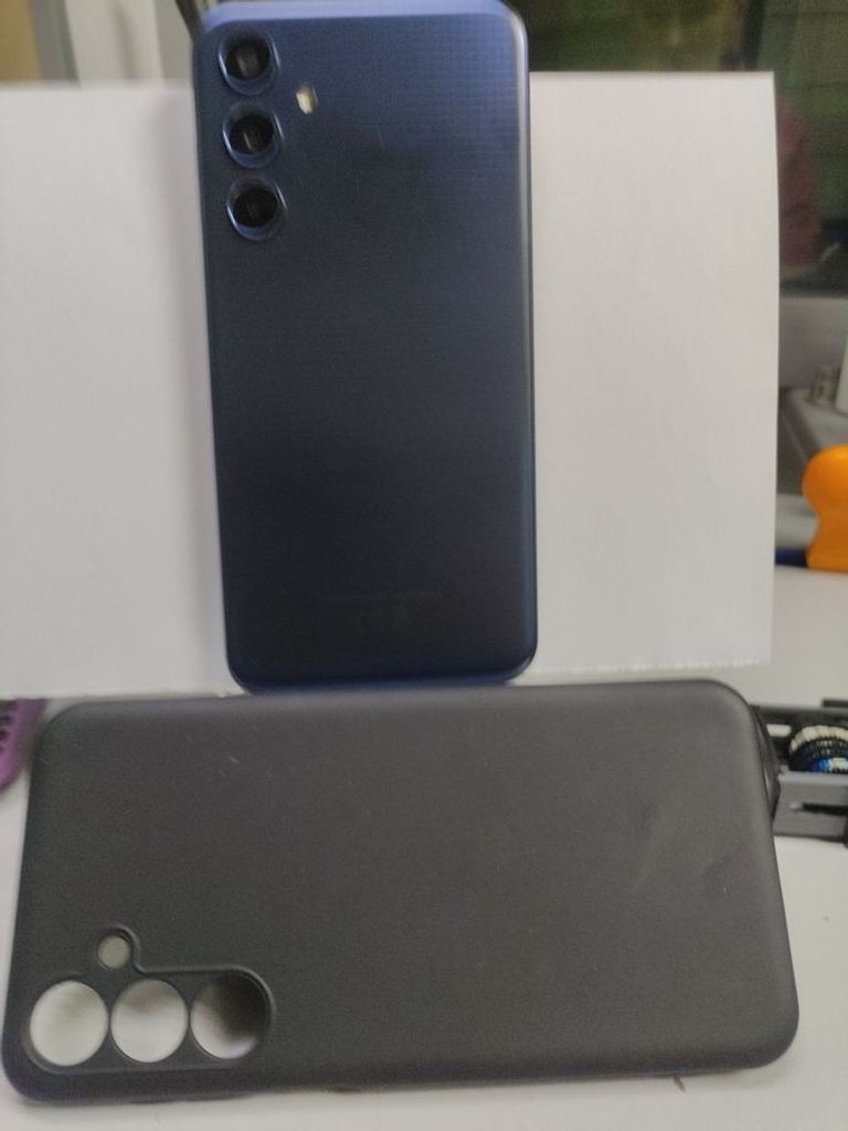 Дешиво Samsung galaxy m35 5g 6/128gb с ломбарда