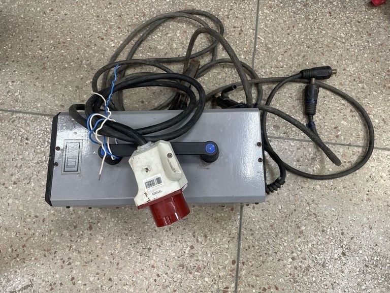 Купити Ergus E 250 DCi Б/У