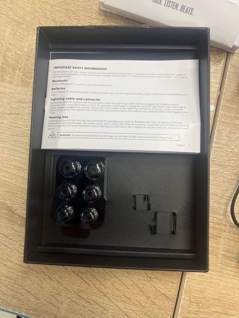 Дешиво Beatsx mlye2zm/a с ломбарда