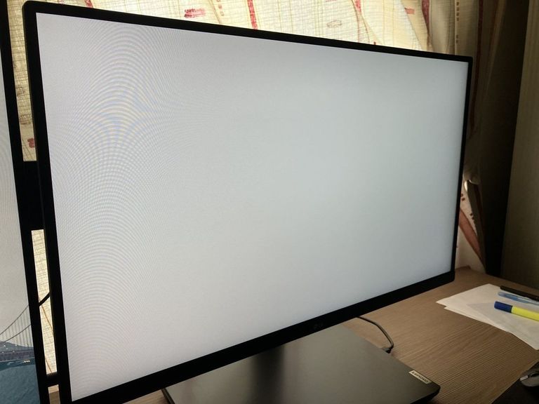 Дешиво Lg 27QP88DP-BS с ломбарда