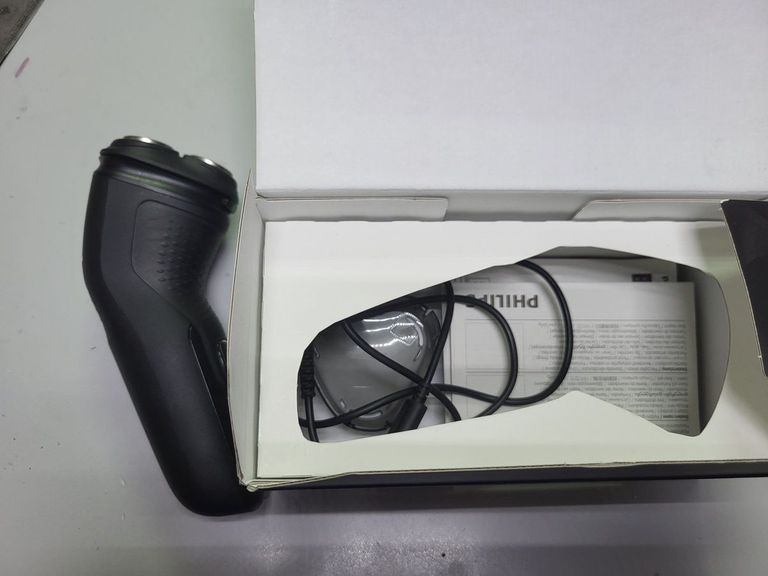 Купити Philips Shaver Series 3000X X3051/00 Б/У