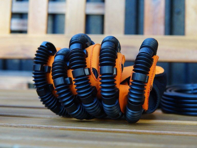 Акція! Робот тренажер для правої руки та пальців акумуляторний Реабілітація після травм з дзеркальною рукавичкою Розмір L. Новий Код:null. Зображення 6