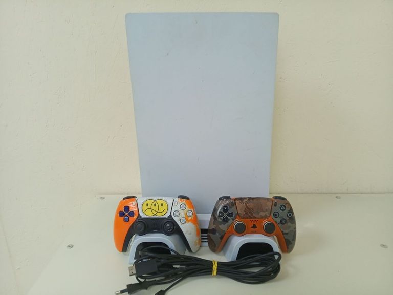 Дешиво Sony PlayStation 5 Digital Edition 825GB с ломбарда