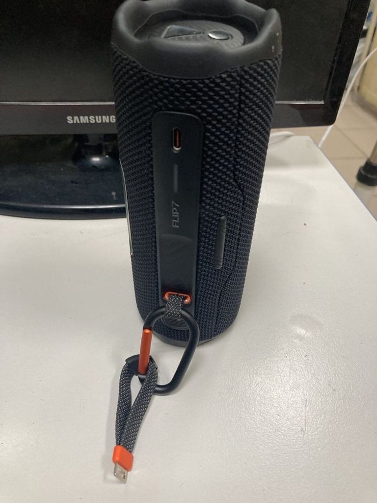 Оголошення Jbl flip 7 Б/У
