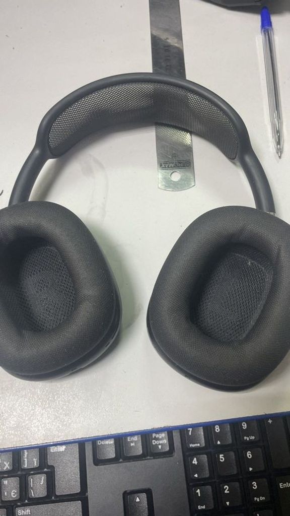 Дешиво Apple airpods max с ломбарда