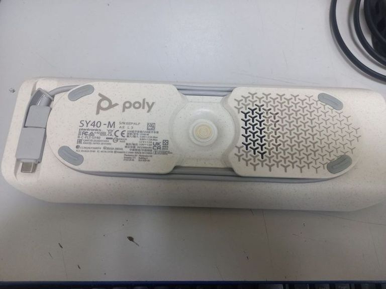 Дешиво Plantronics poly sync 40, sy40-m ww с ломбарда