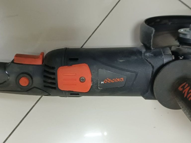 Дешево Dnipro-M gl-145s з ломбарду