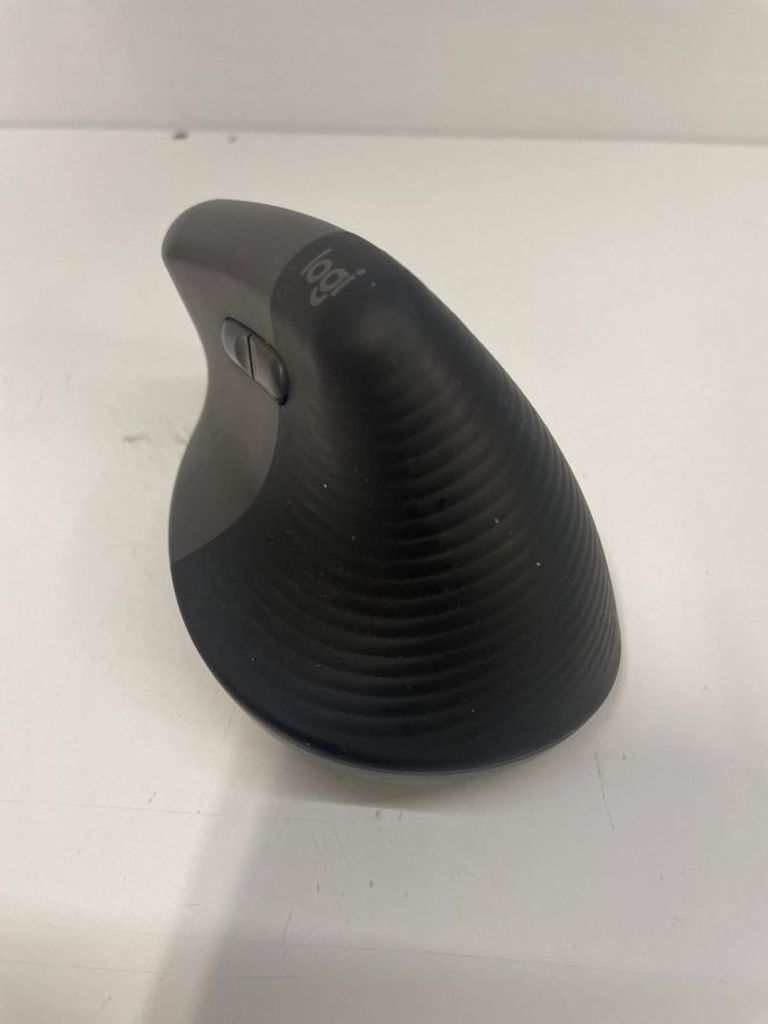 Розпродаж Logitech lift, продавець Техноскарб